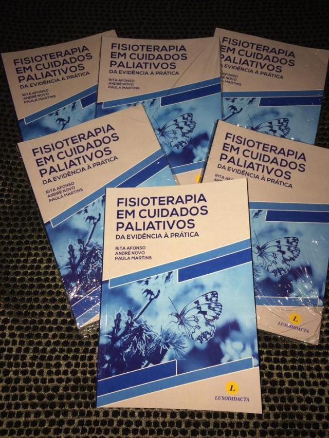 Exemplares do Livro Fisioterapia em Cuidados Paliativos.jpg