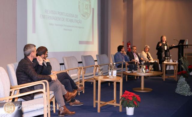 André Novo no lançamento da Revista Portuguesa de Enfermagem de Reabilitação.jpg